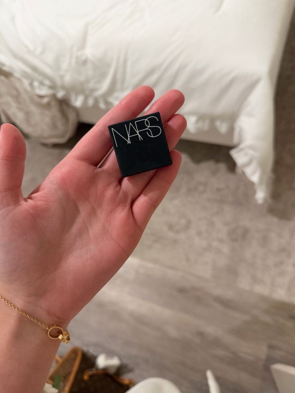 NARS MINI LIGHT REFLECTING™ SETTING POWDER - PRESSED